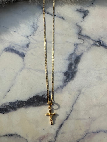 Mia Cross Necklace