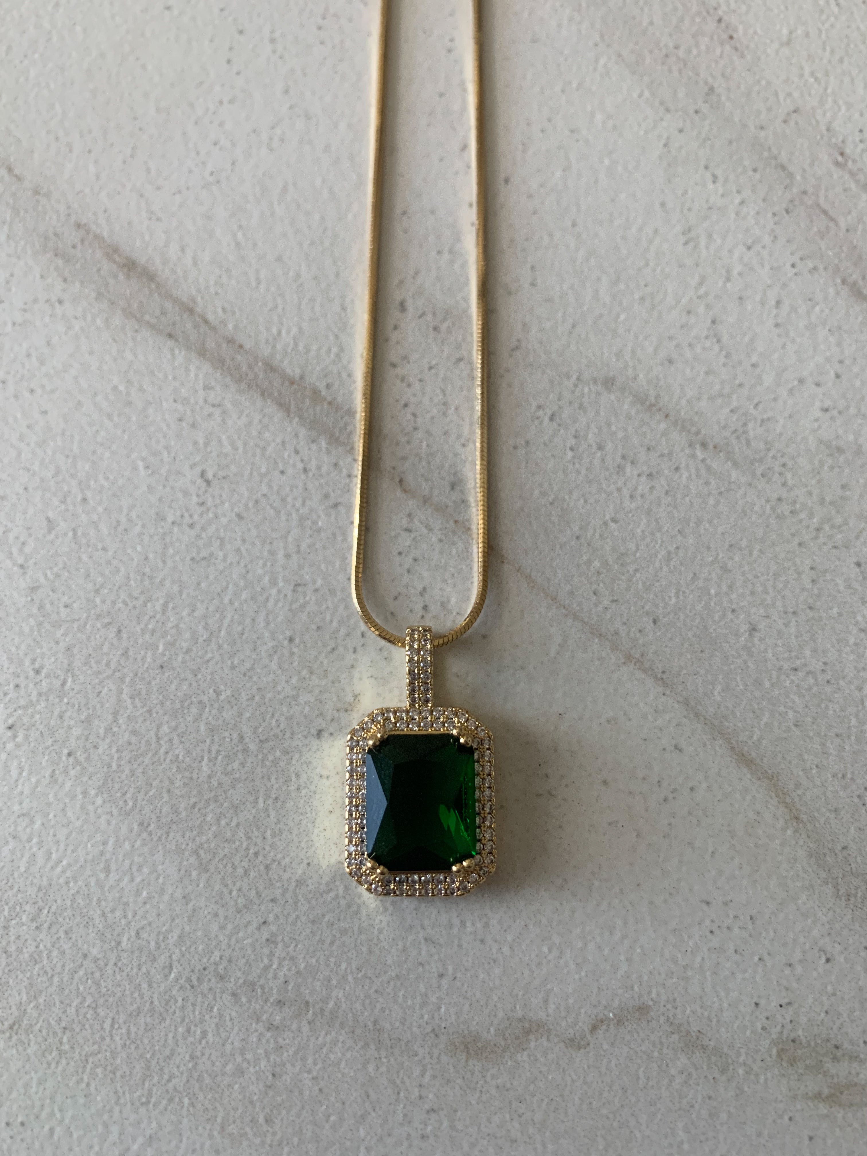 Queen Gloria Necklace