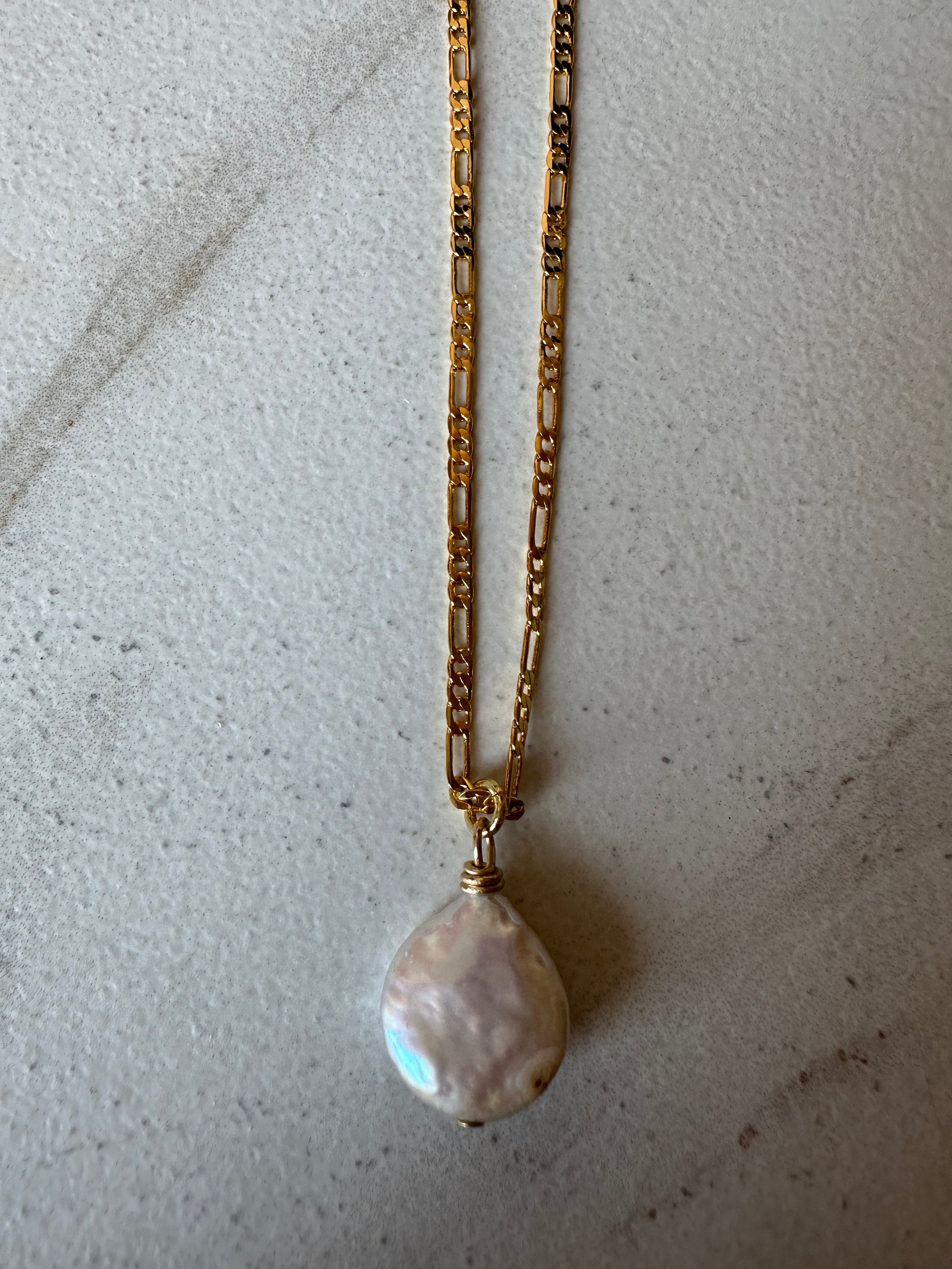 Paloma Pearl Drop Necklace