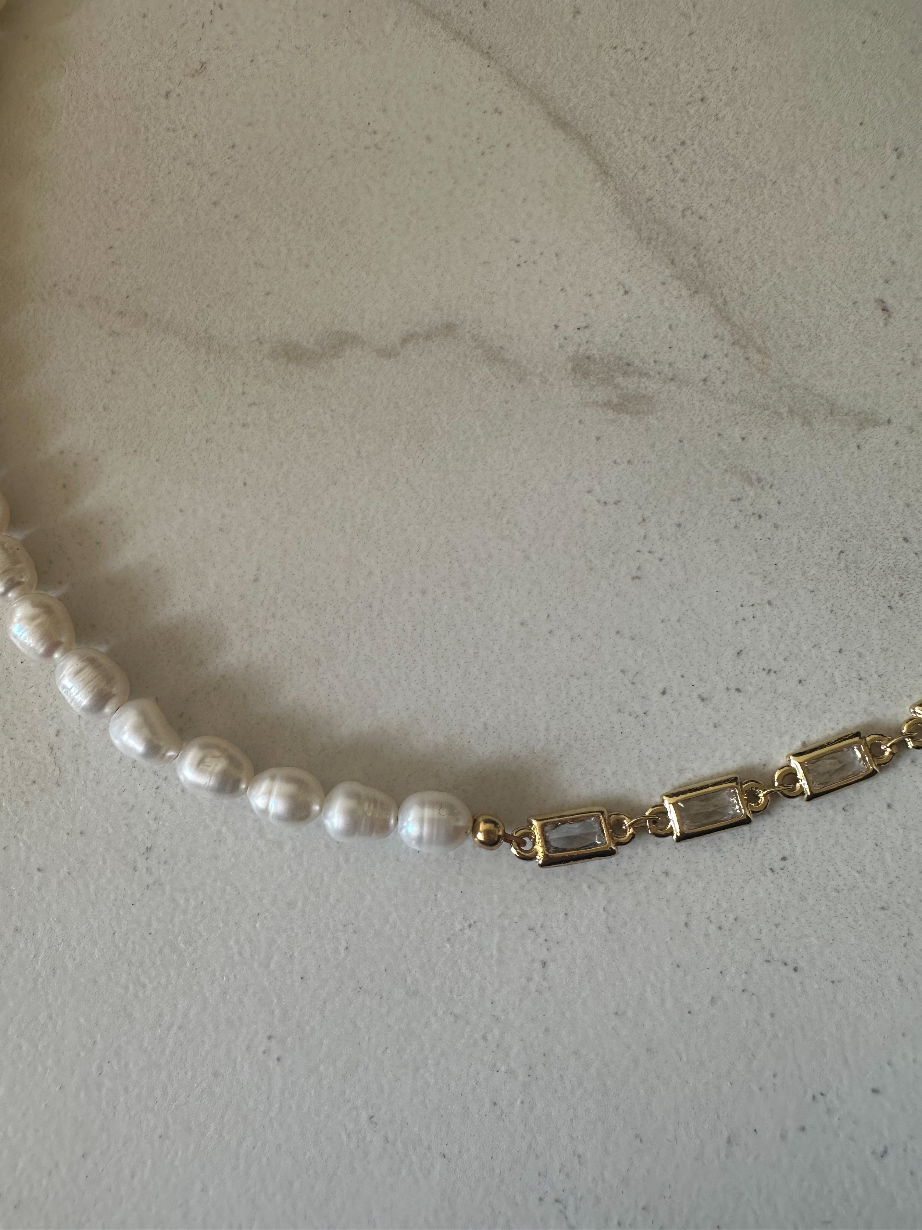 Paloma Hybrid Pearl Necklace