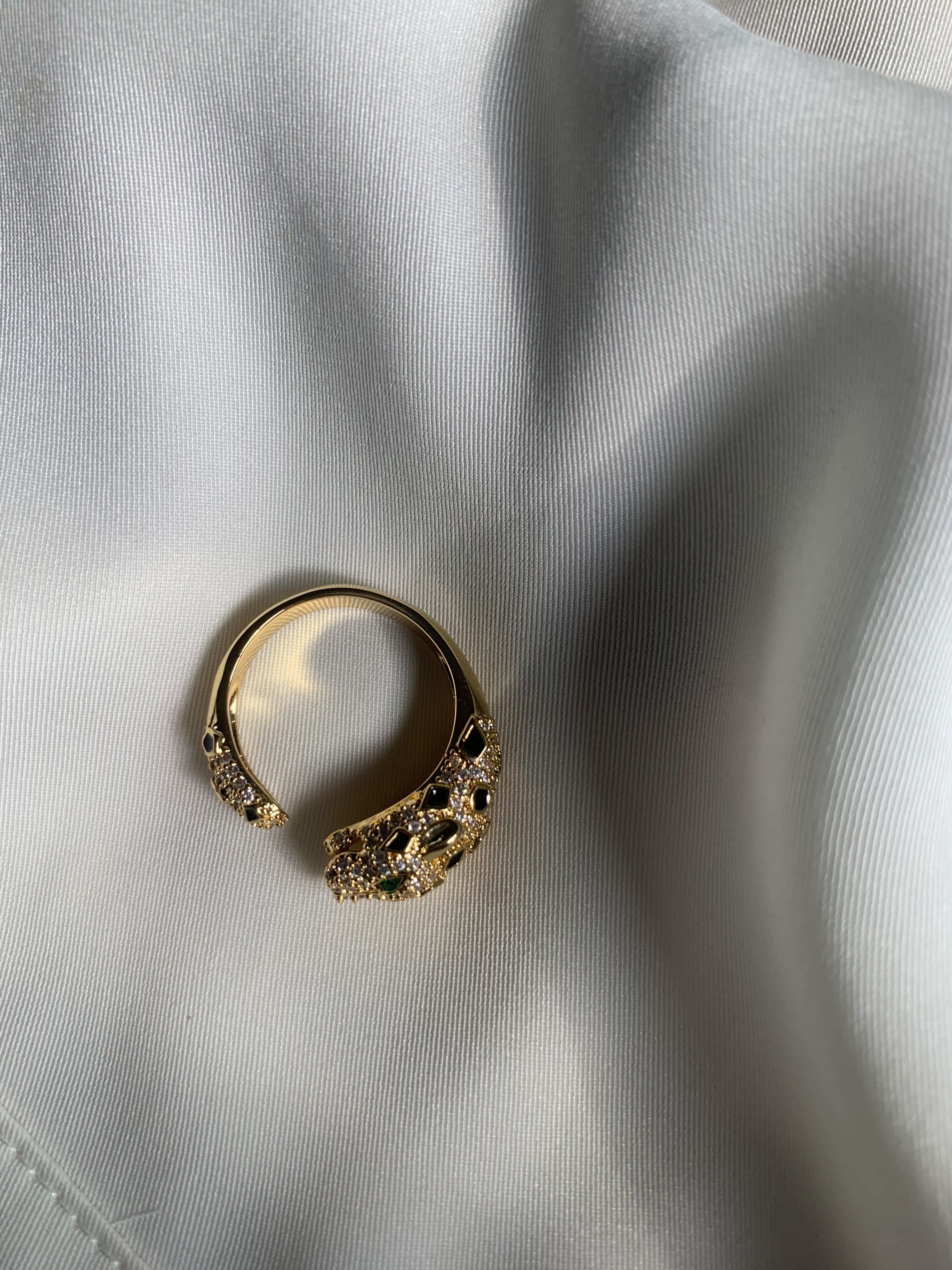 Statement Jaguar Ring