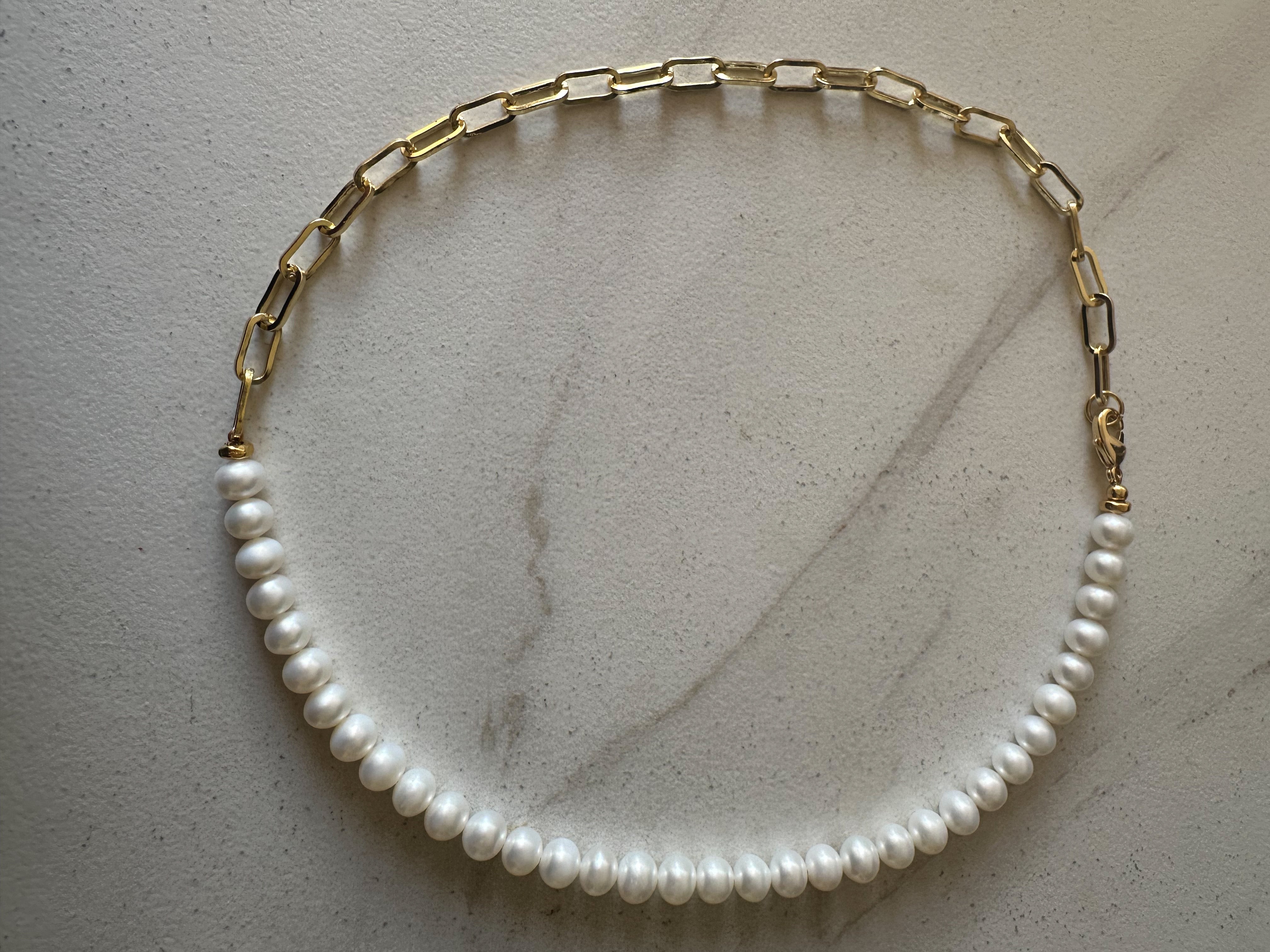 Mini Pearl and Chain Necklace