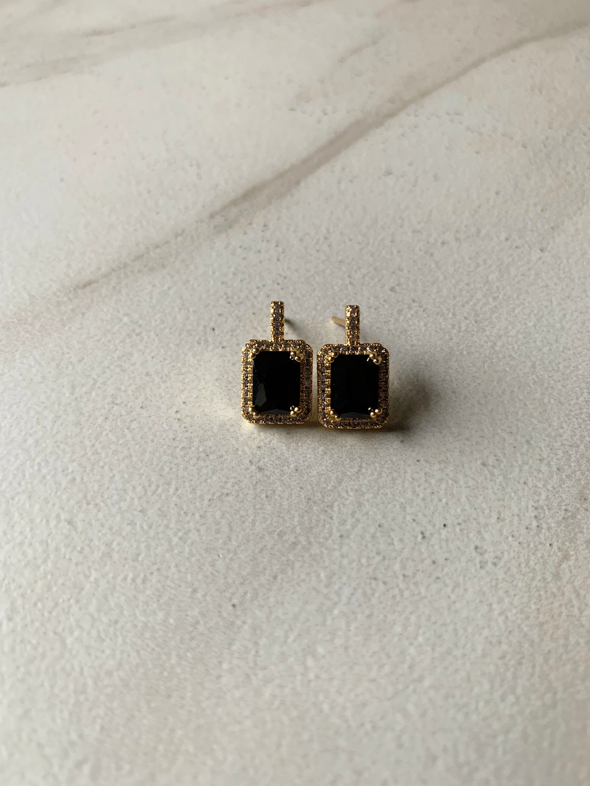 Gloria Glam Stud Earrings
